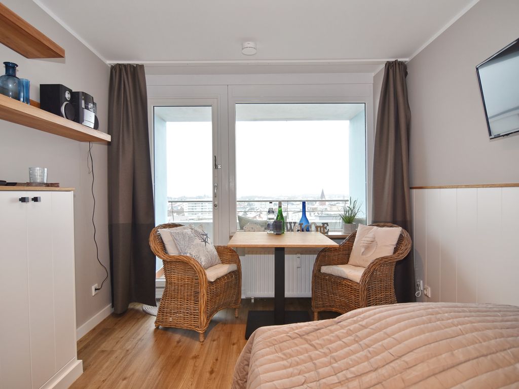 Metropol, Whg. 230, Landseite mit Inselblick 9.OG