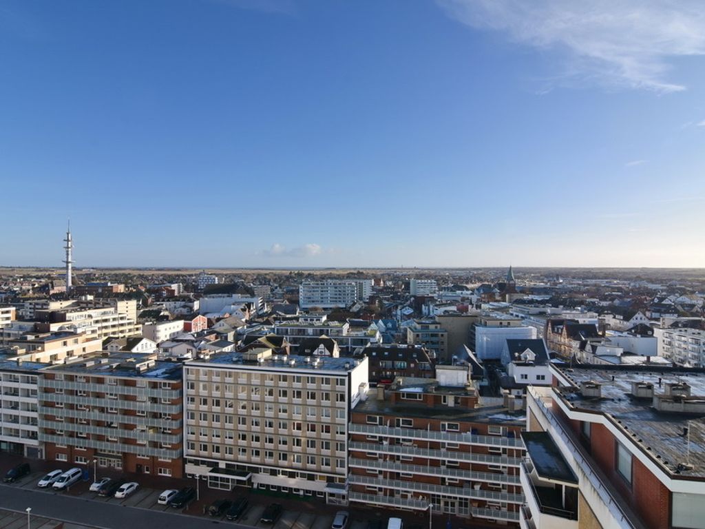 Metropol, Whg. 272, Landseite mit Inselblick 11.OG