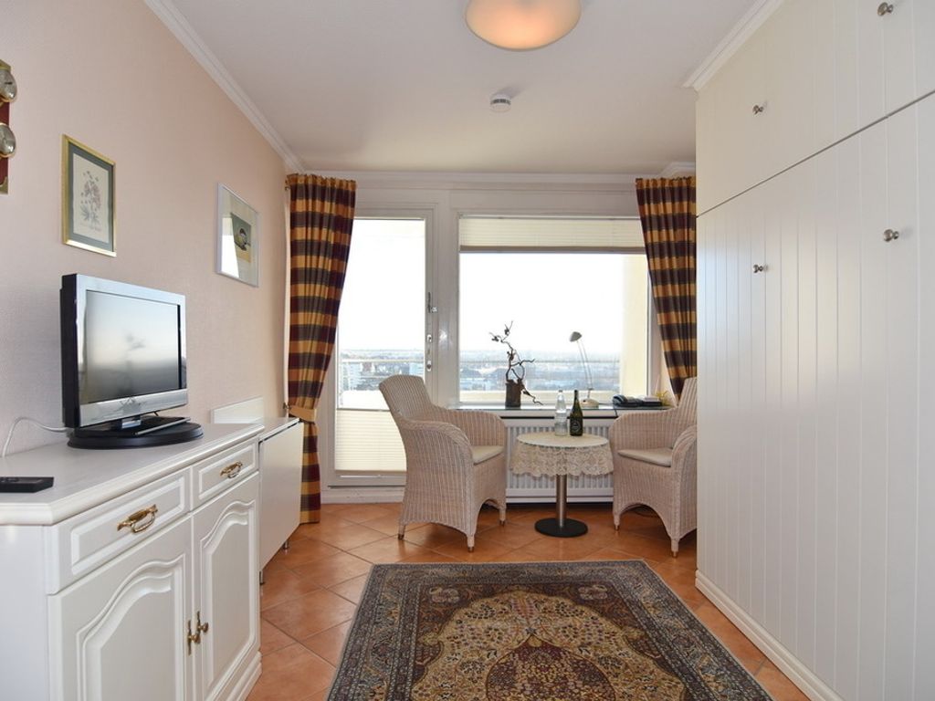 Metropol, Whg. 272, Landseite mit Inselblick 11.OG