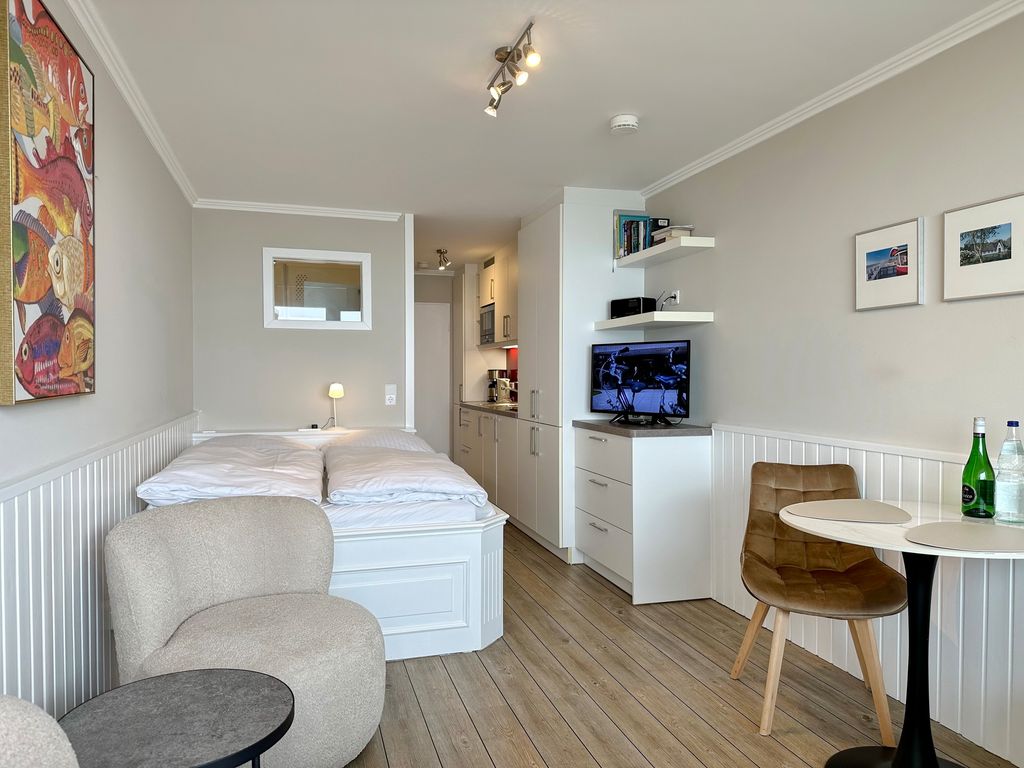 Metropol, Whg. 5, Seeseite 1.OG