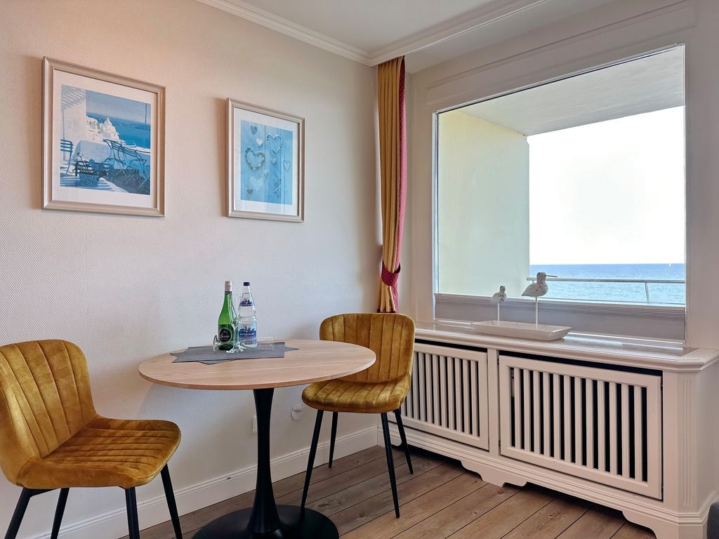 Metropol, Whg. 7, Seeseite 1.OG