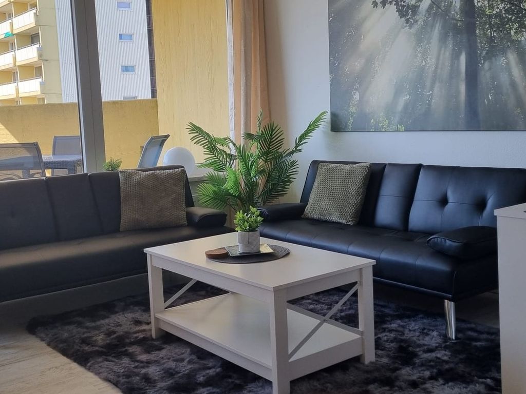 Apartment 212