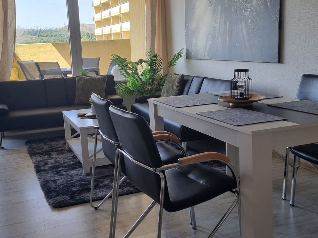 Apartment 212