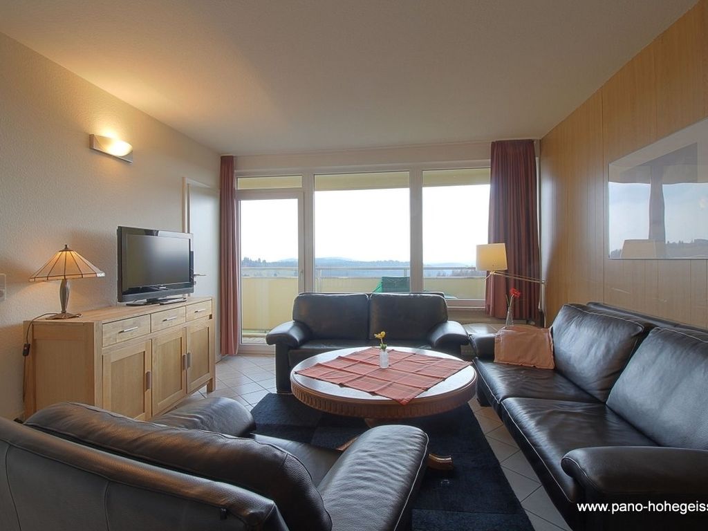 Apartment 254