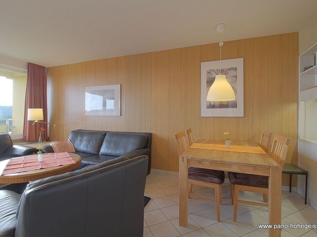 Apartment 254