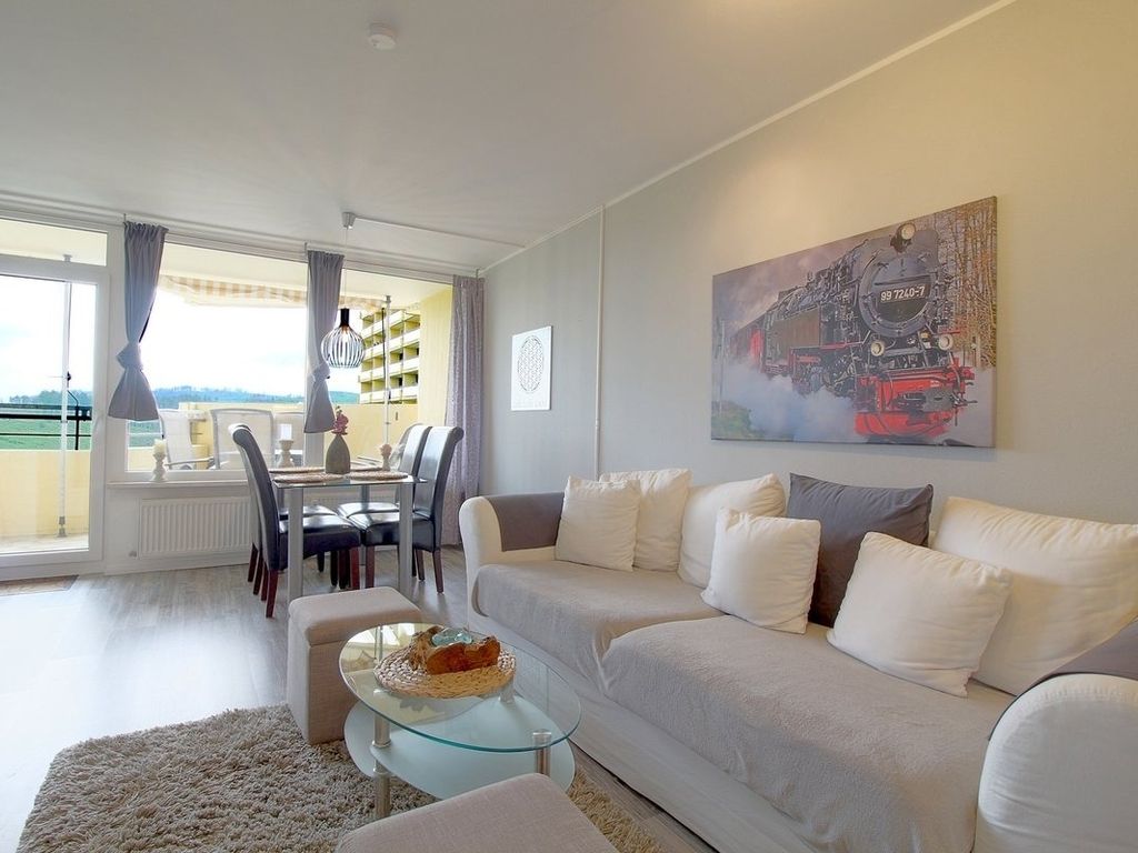 Apartment 272