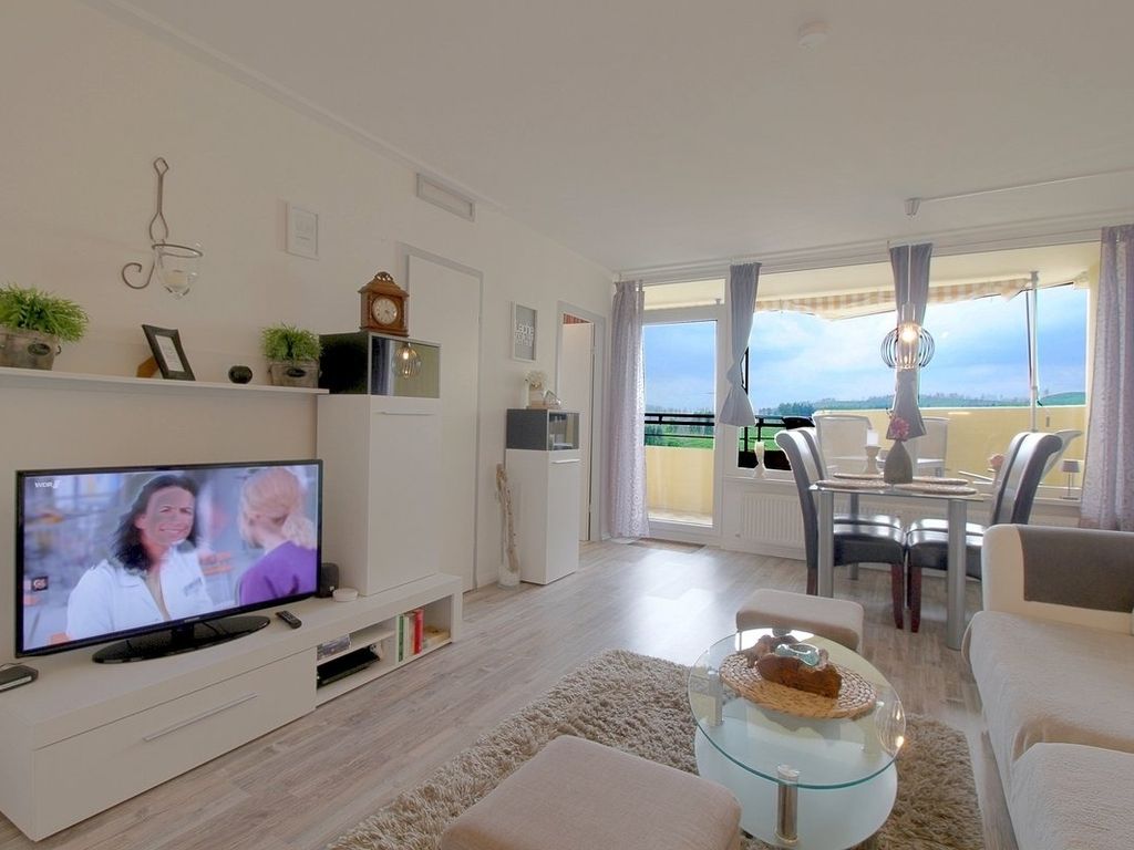 Apartment 272