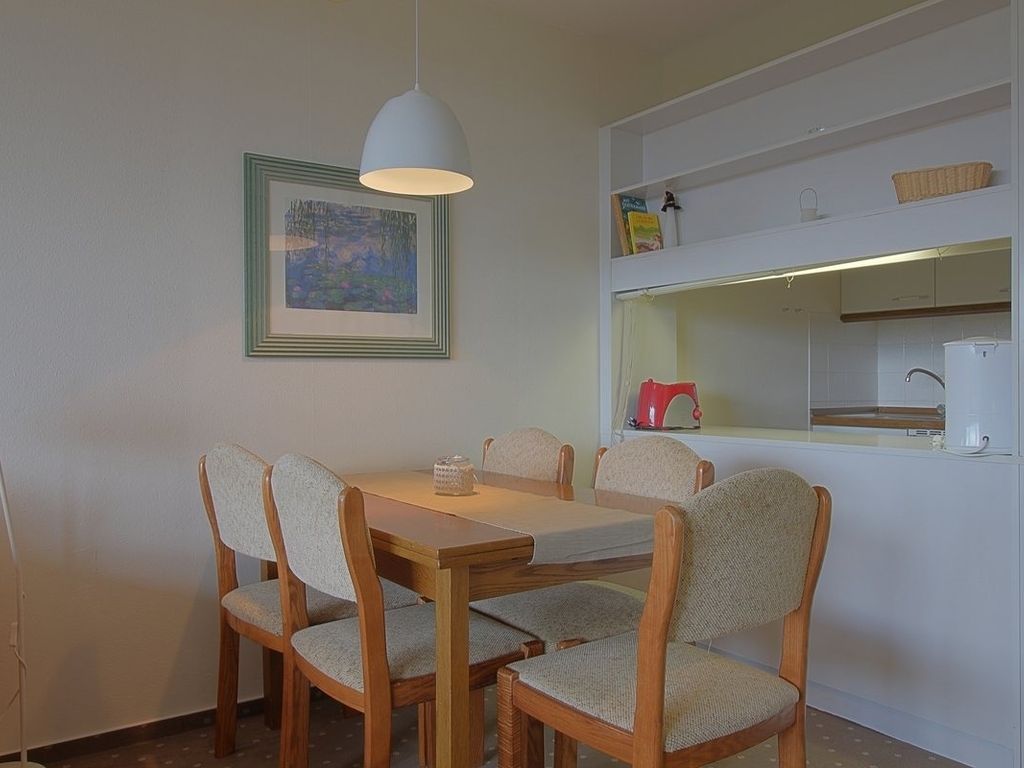 Apartment 281