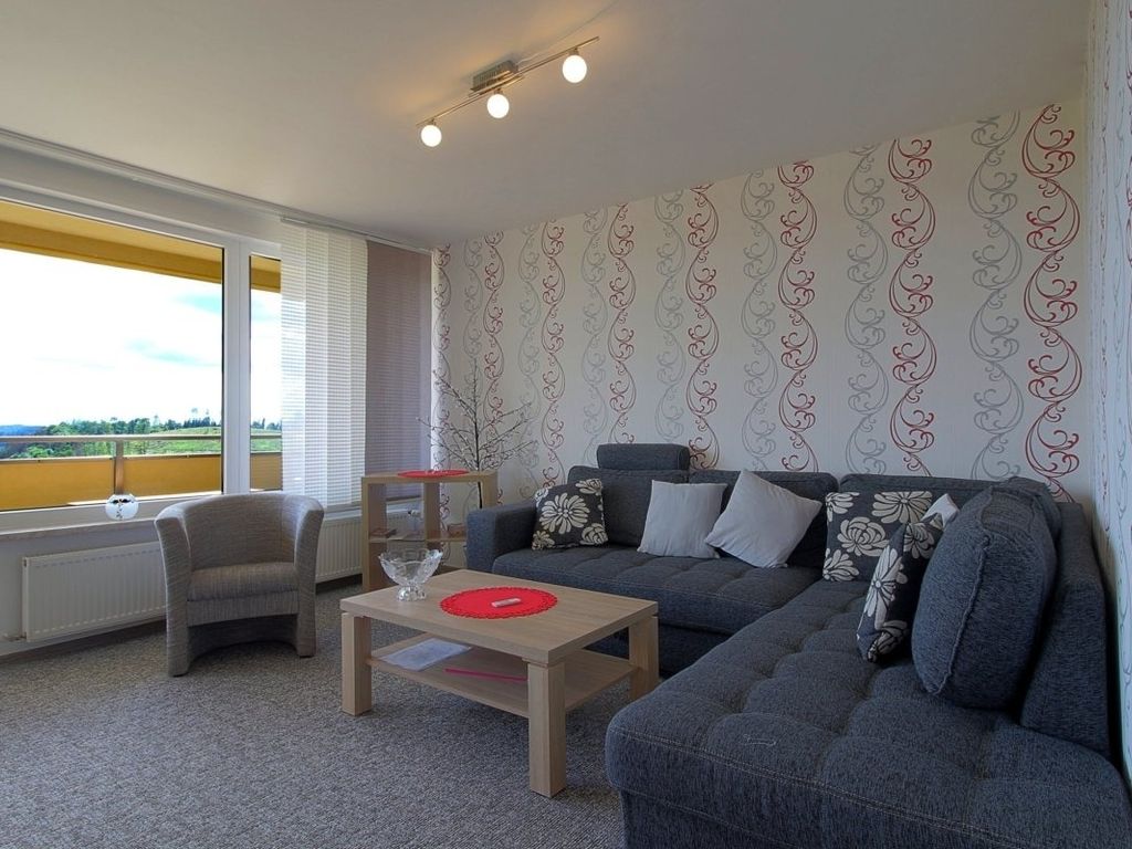Apartment 283