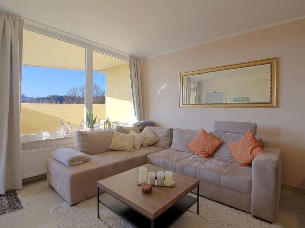 Apartment 422