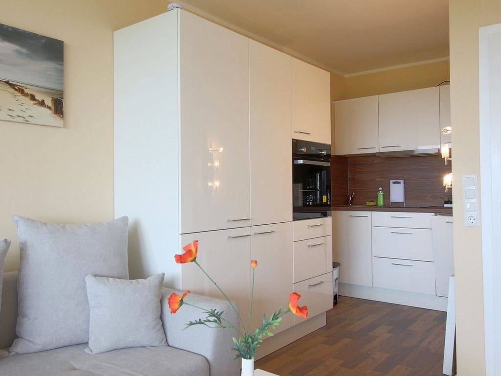 Apartment 444