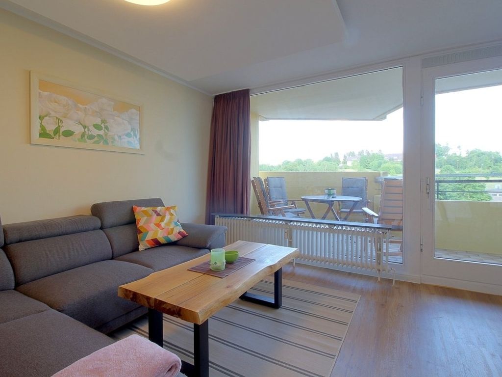 Apartment 449
