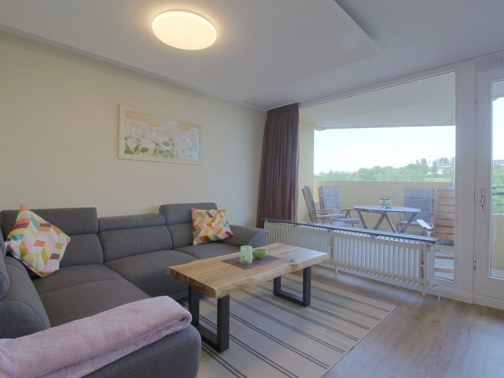 Apartment 449