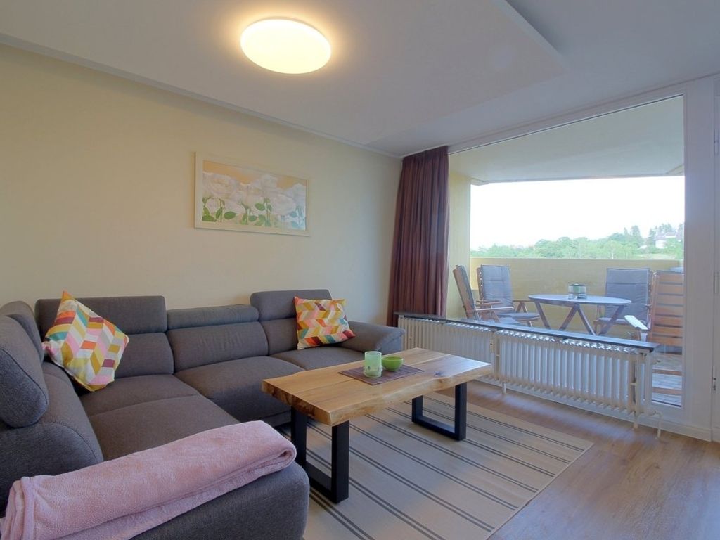 Apartment 449