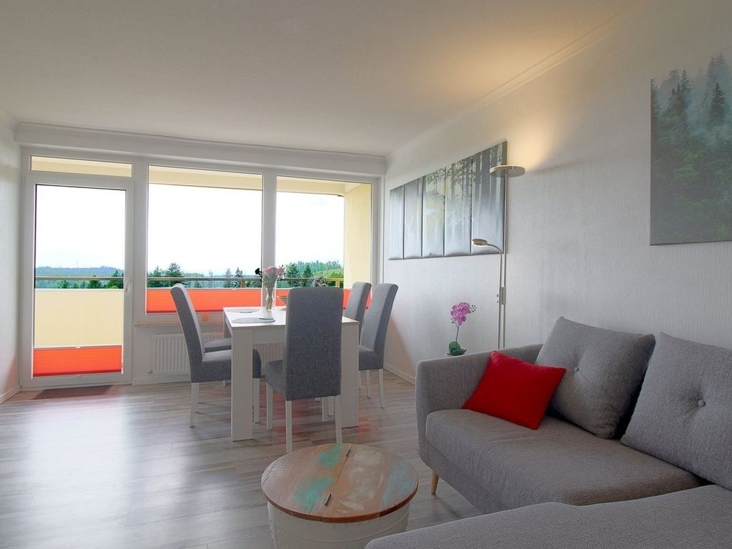 Apartment 454
