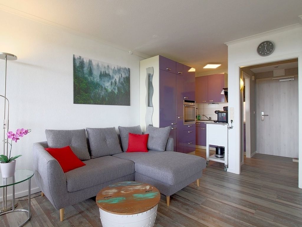 Apartment 454