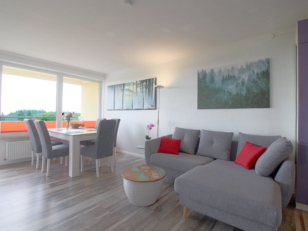 Apartment 454