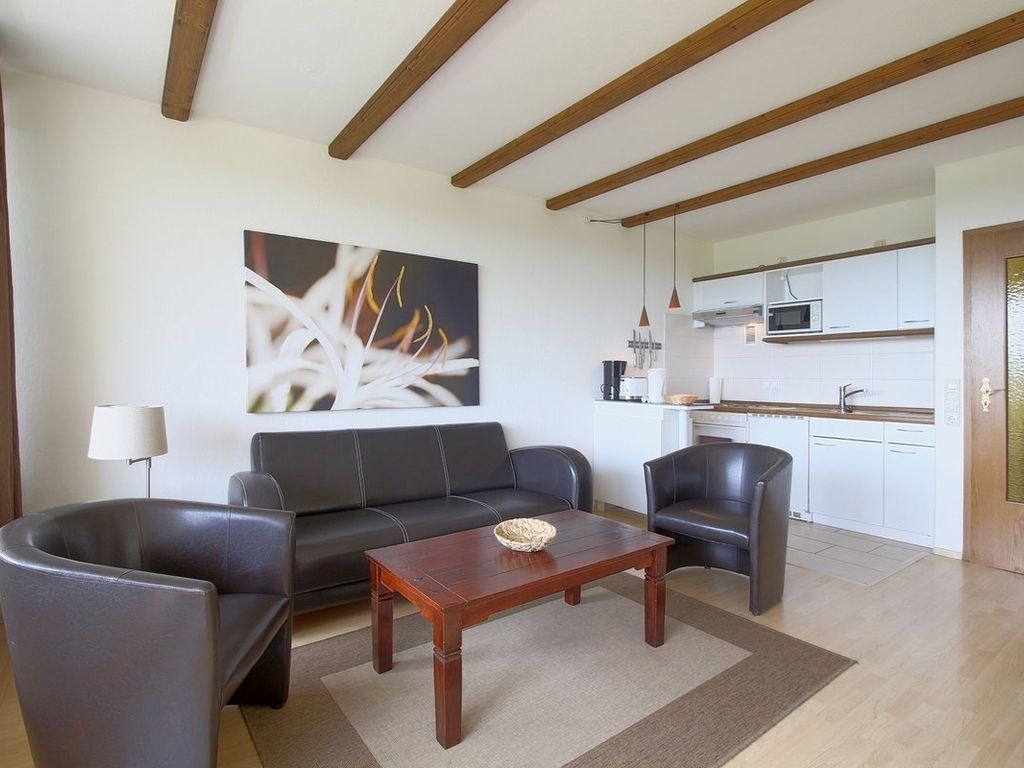Apartment 466