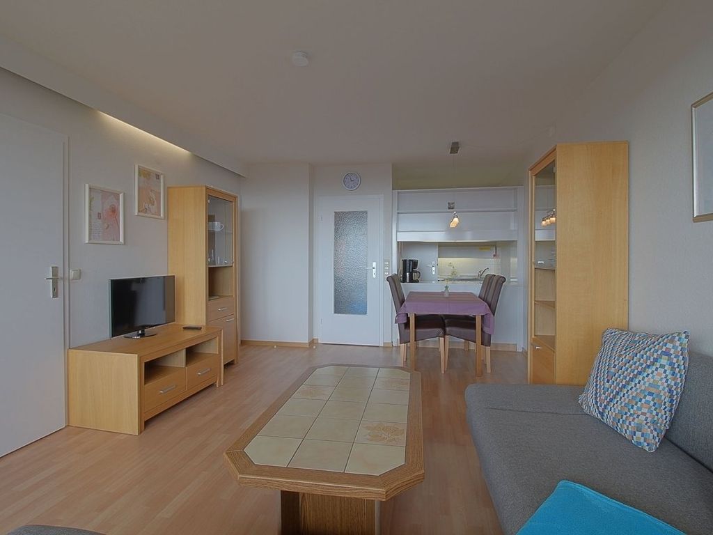 Apartment 515