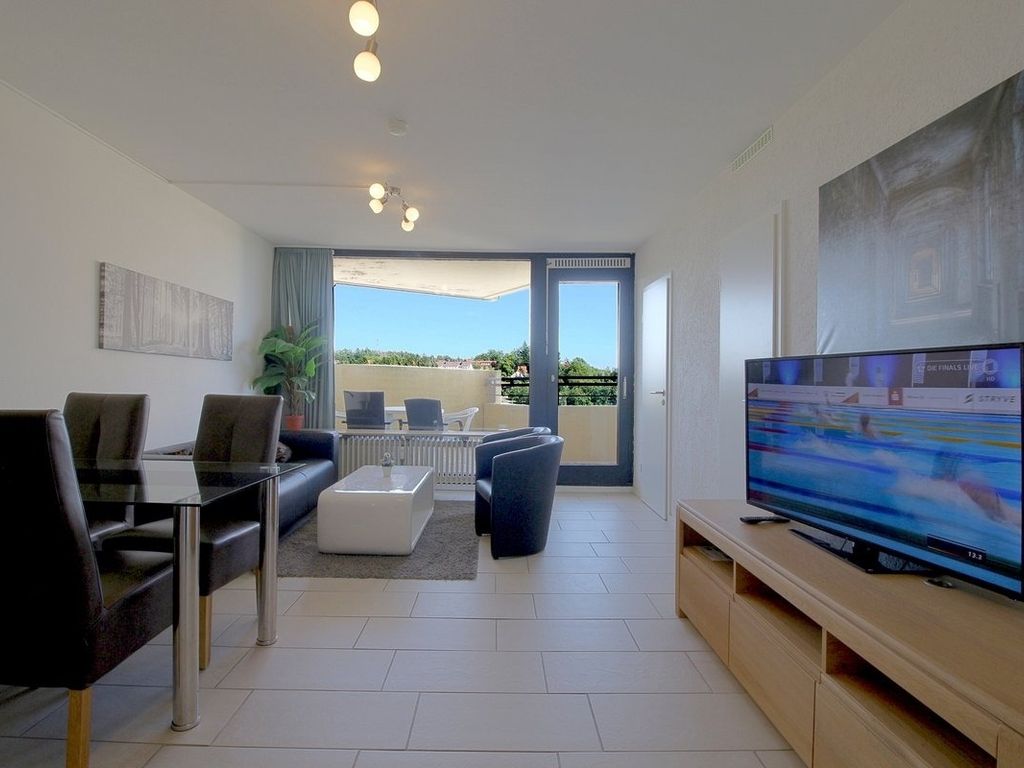 Apartment 547