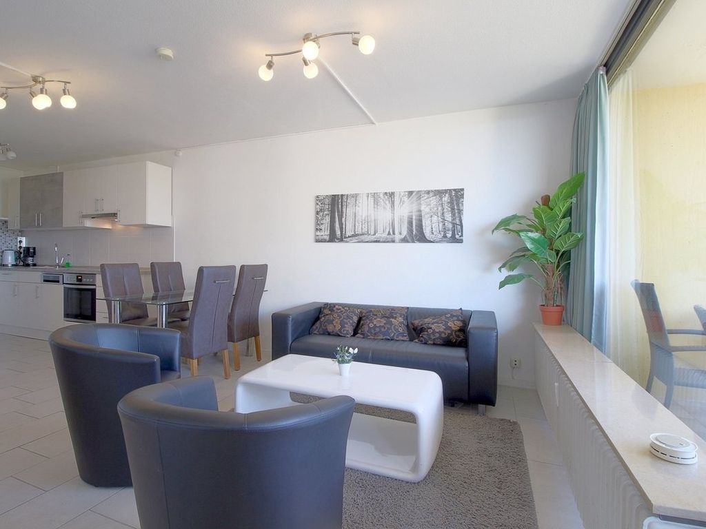 Apartment 547