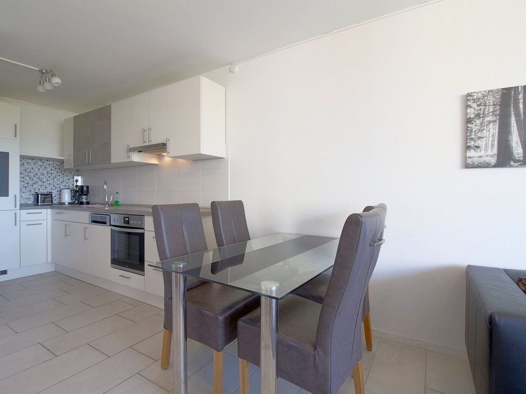 Apartment 547