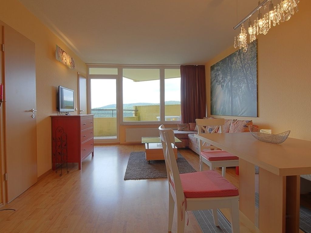Apartment 551