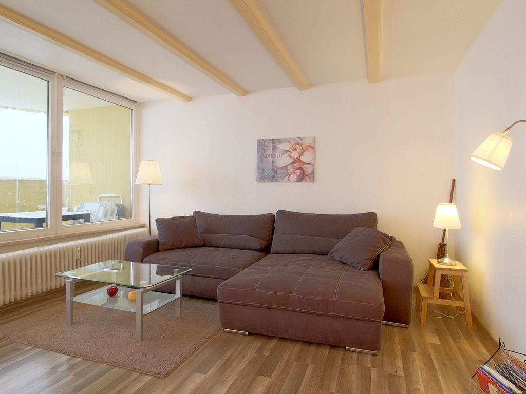 Apartment 570