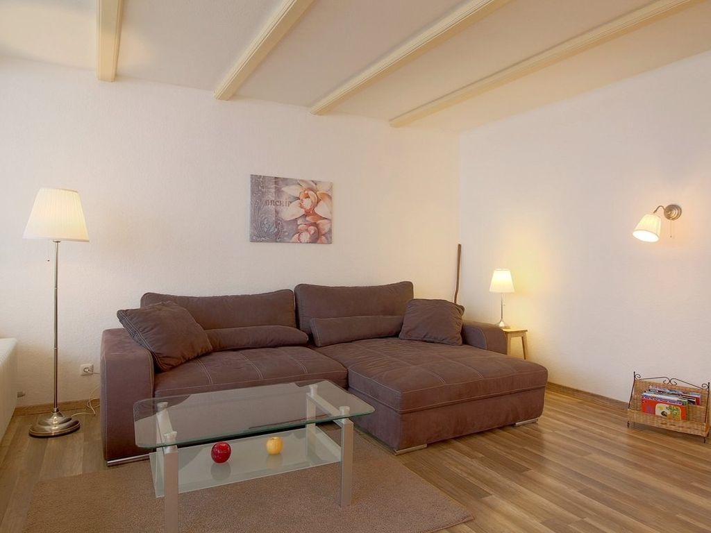 Apartment 570