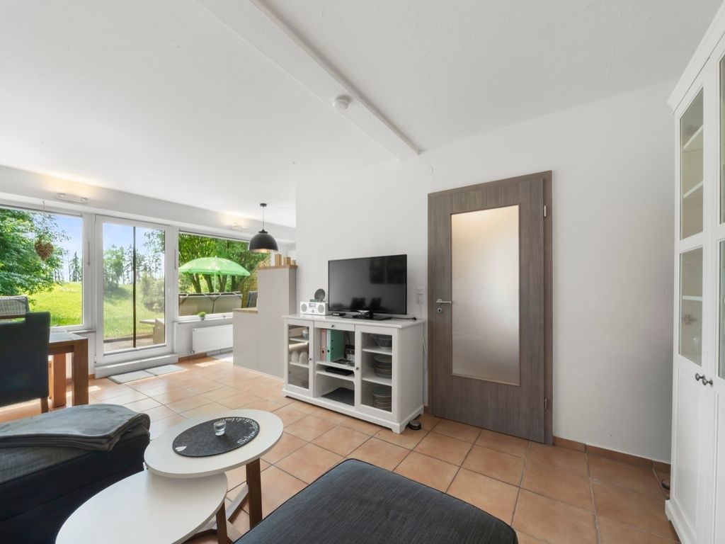 Apartment 611