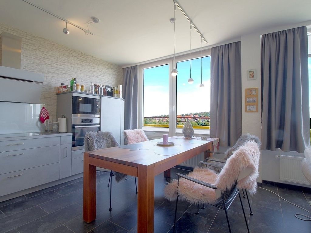 Penthouse 383