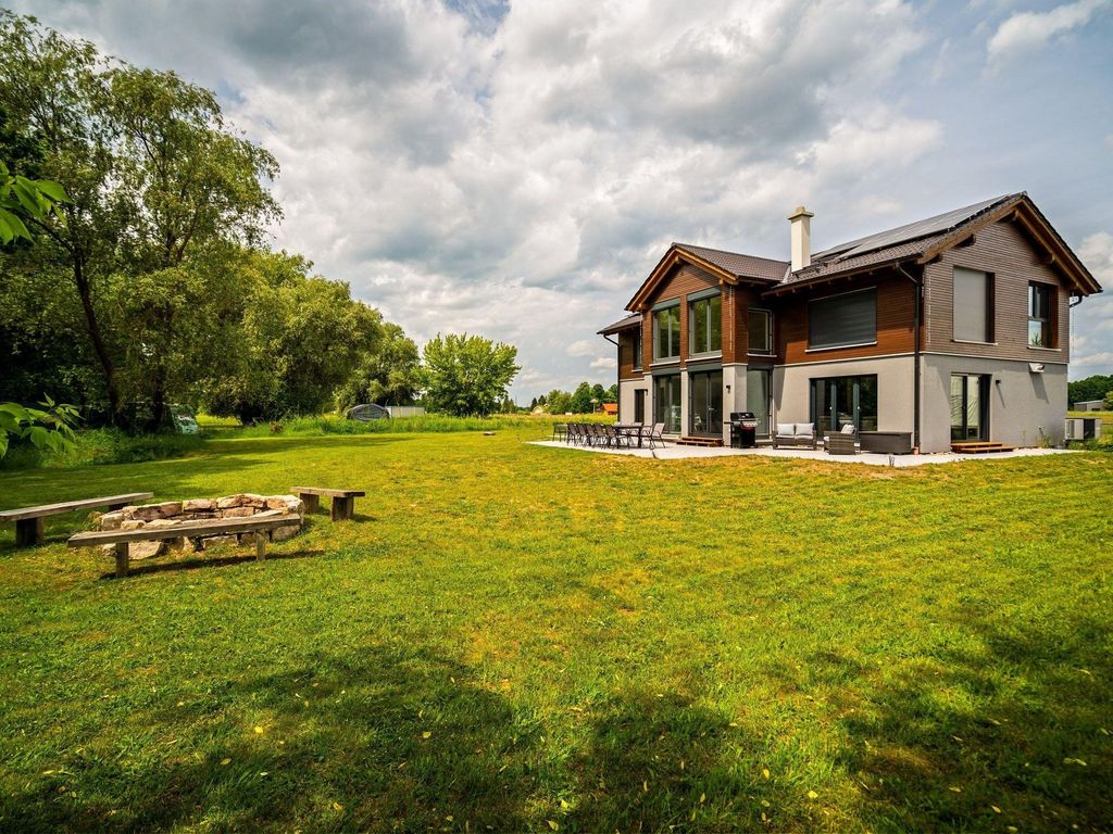 Ferienhaus Lake Escape