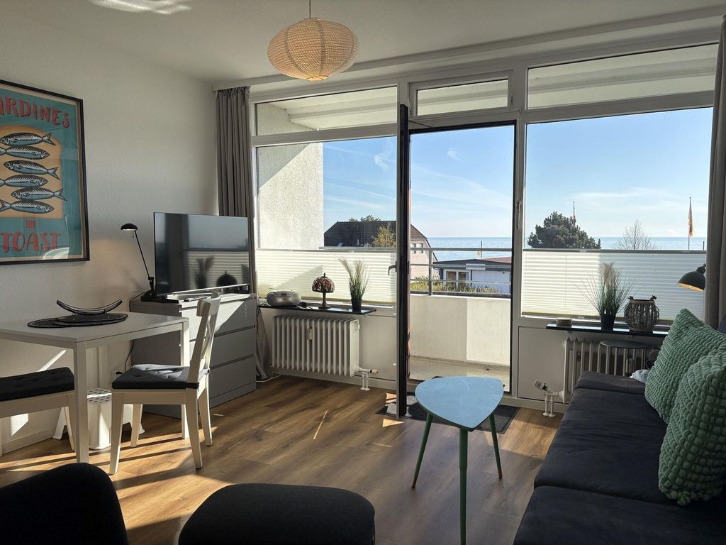 Strandhotel - 19 "Sardinenbüchse"