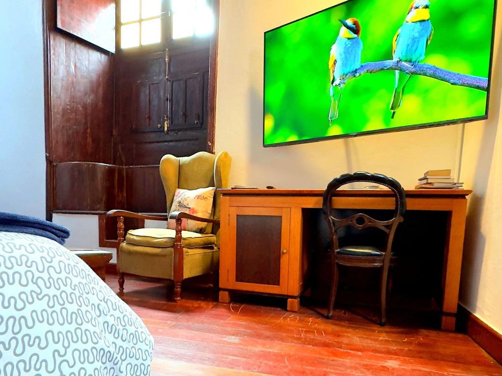 Caleton Gara Suites