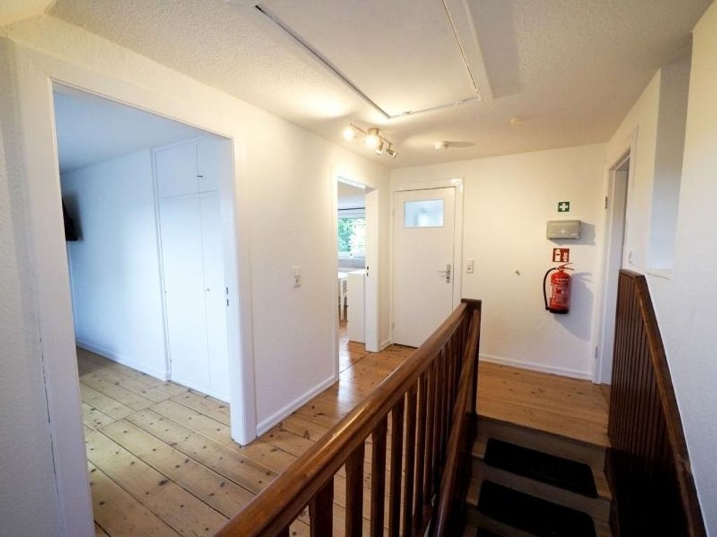 Monteurwohnung für 6 Pers. mit WLAN, Küche & TV – Bad Oldesloe, Nähe Hamburg & Nähe Lübeck - BEKE0702