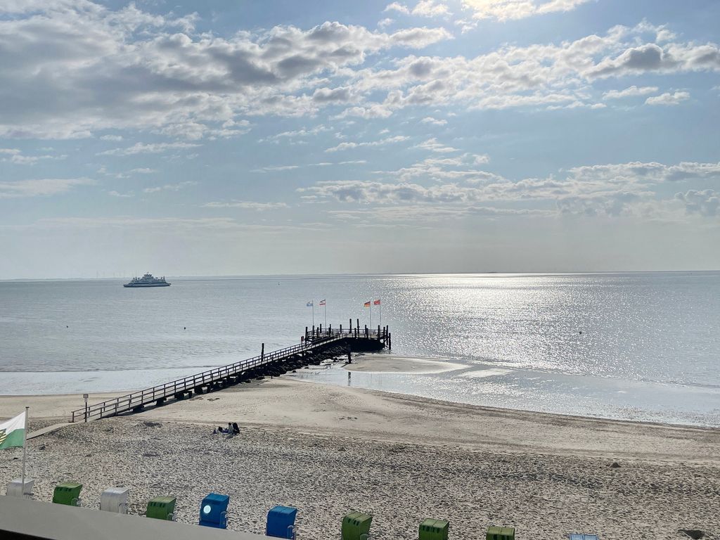 Seeblick 17, Sandwall
