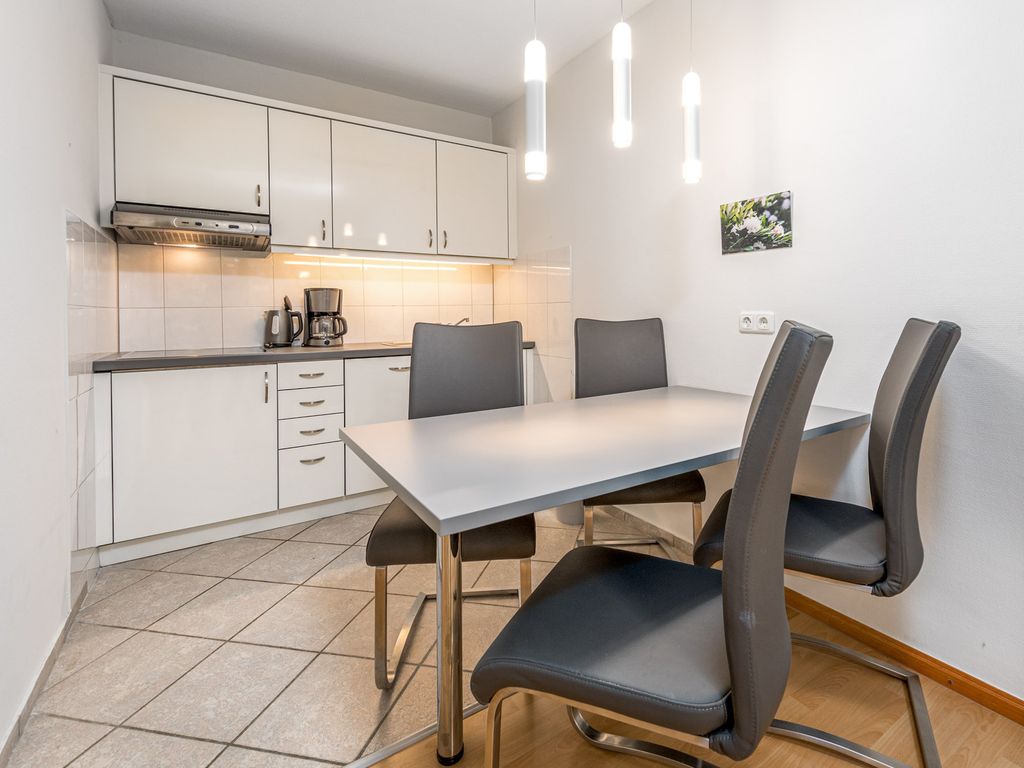 Haus Dorothea, App. 18