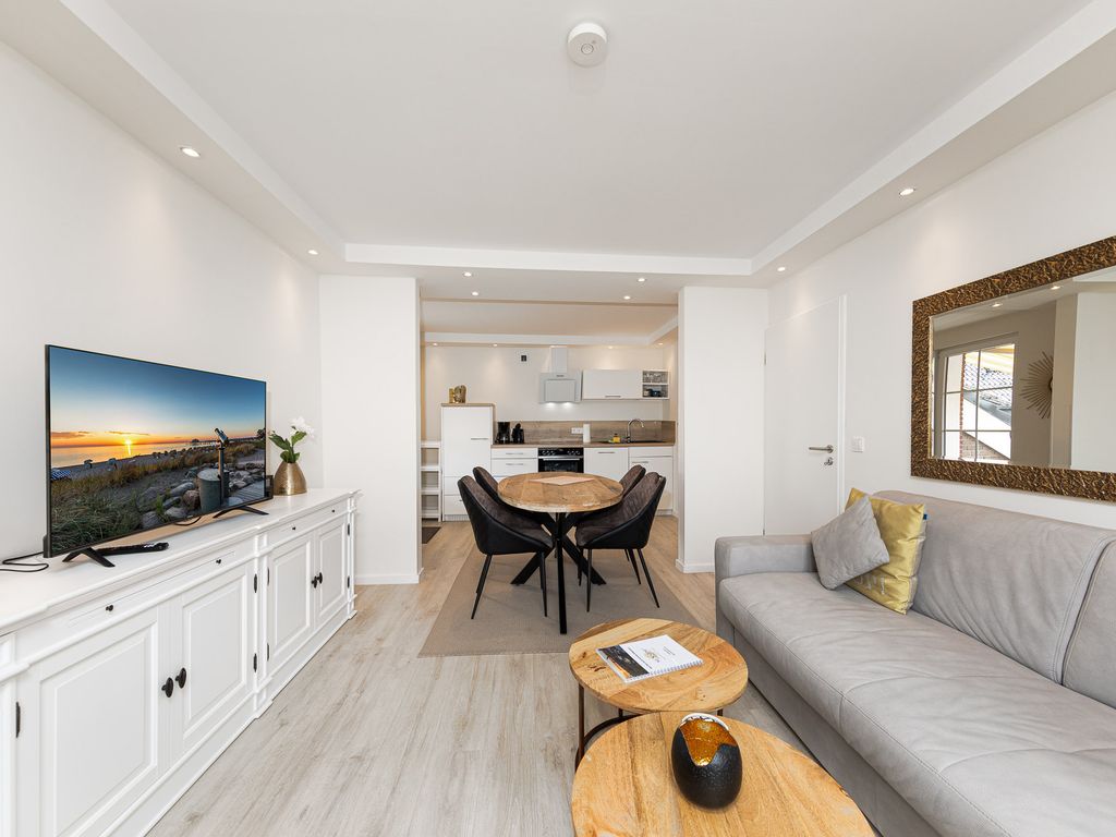 SunSide Apartment #2