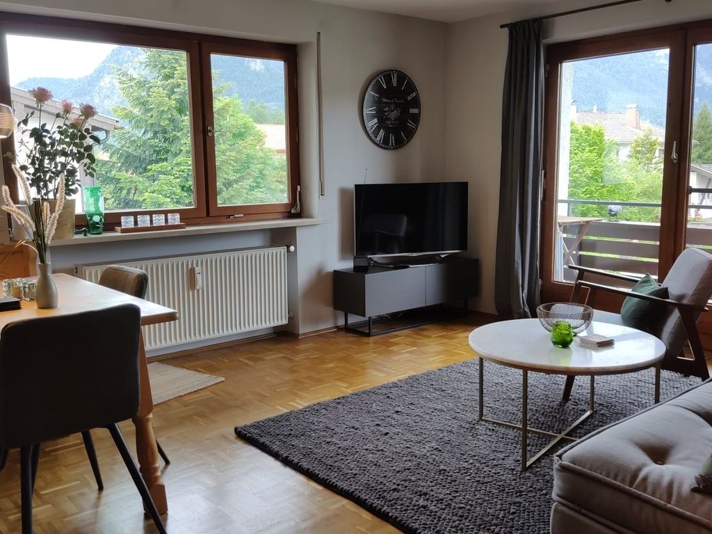 Inzell Ferienwohnung für 2  Personen mit Bergblick, Panoramablick und Hund erlaubt