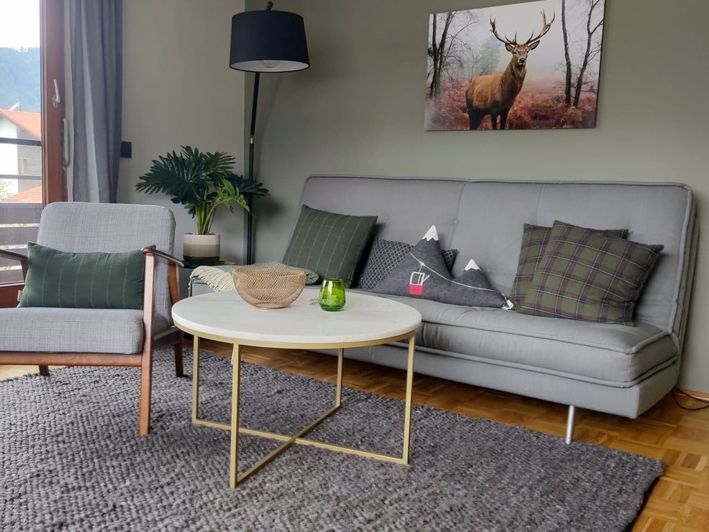 Inzell Ferienwohnung für 2  Personen mit Bergblick, Panoramablick und Hund erlaubt