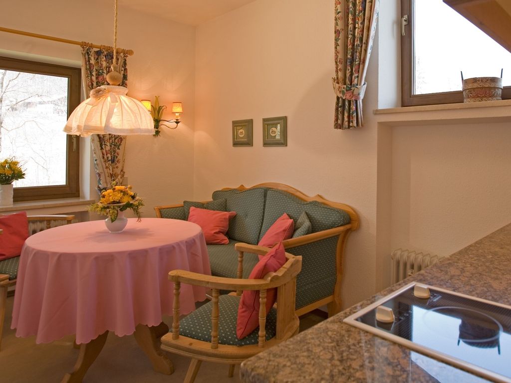Viola in Haus Admont