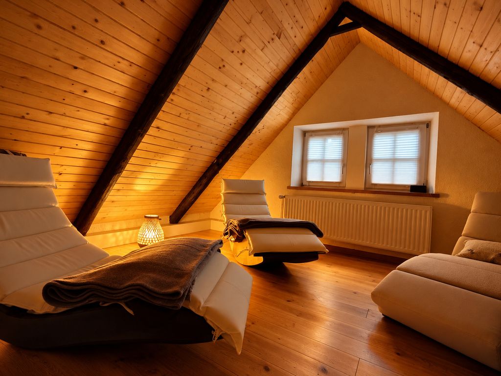 Wellness-Auszeit für 2 im Dümmer-Weserland in außergewöhnlichem Ferienhaus inklusive privatem Saunahaus