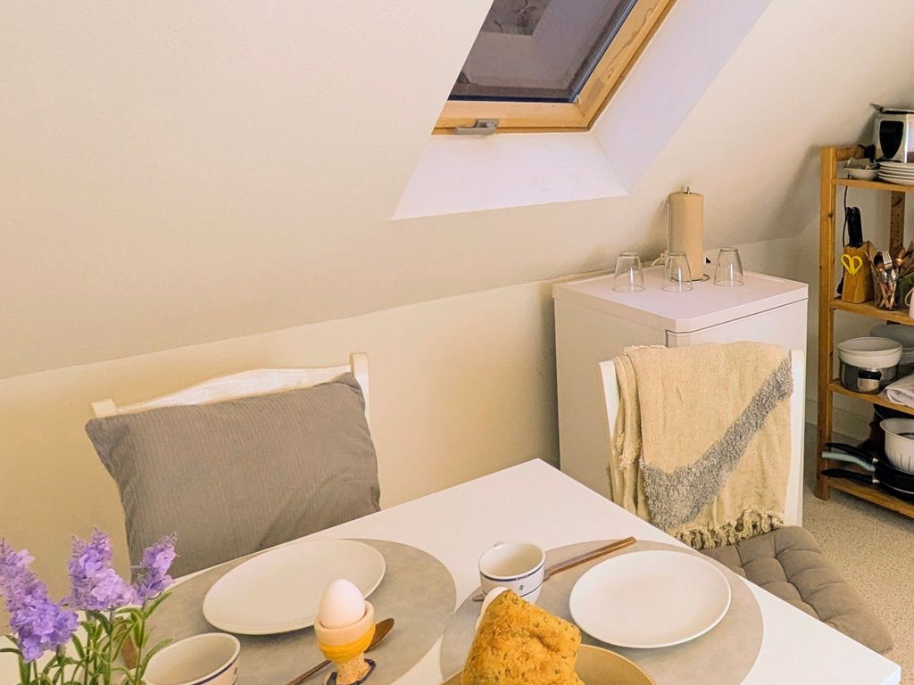 Ferienwohnung Kassel Traube bis 1 - 4 Pers.Parkplatz & Küche Modern
