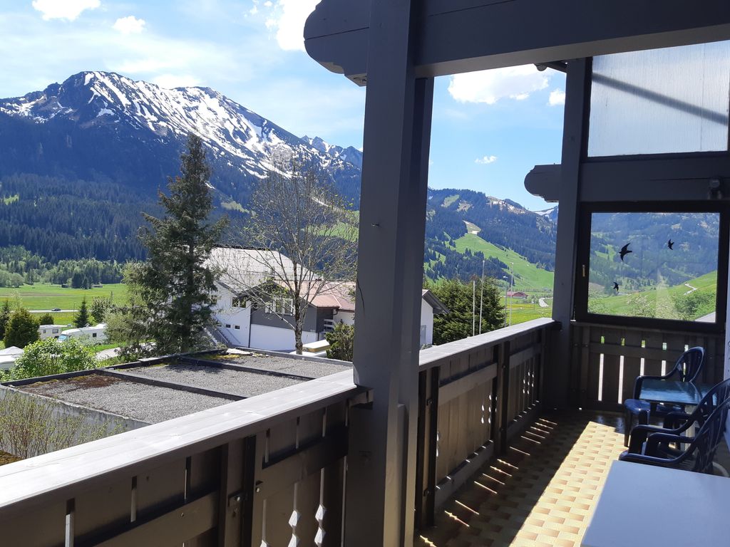 Alpenwelt Tannheimer Tal - App. 2 - Die Farbenpalette inkl. Frühstück und Sommerbergbahnen
