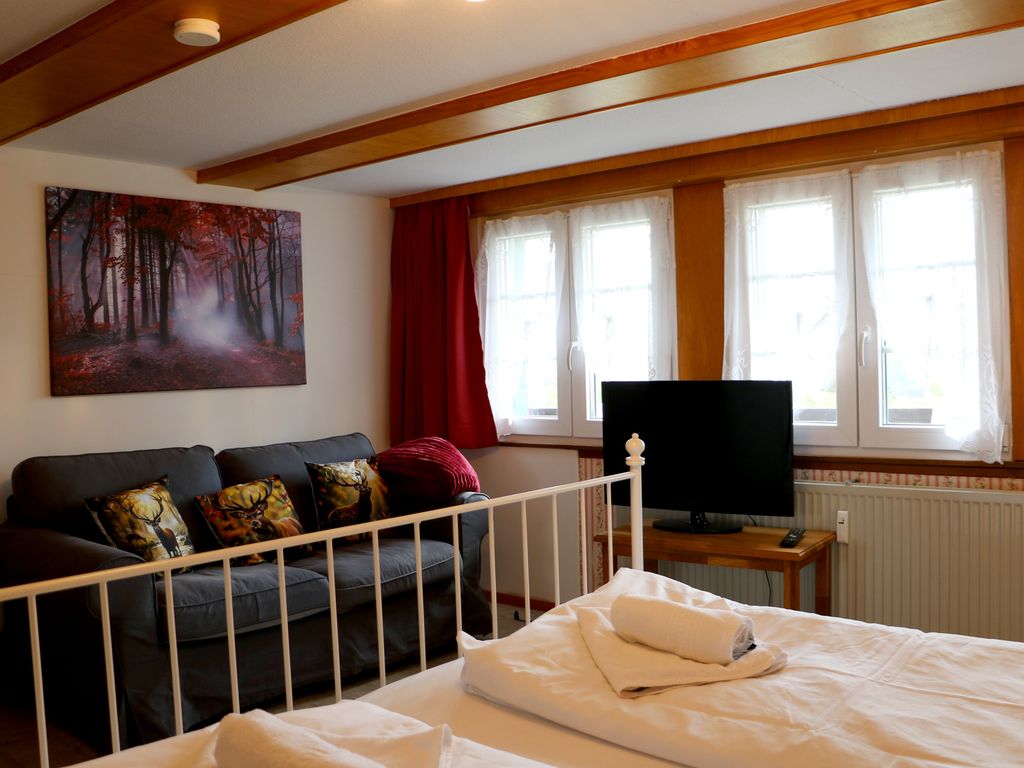 Schwarzwaldhaus Wiesenblick - App. "Blumenzimmer" in Todtmoos