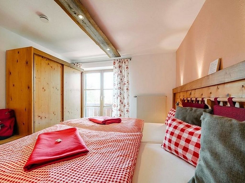 Ferienwohnung Aggenstein ***, Landhaus Linde, Seeg-Enzenstetten im Allgäu, mit Königscard