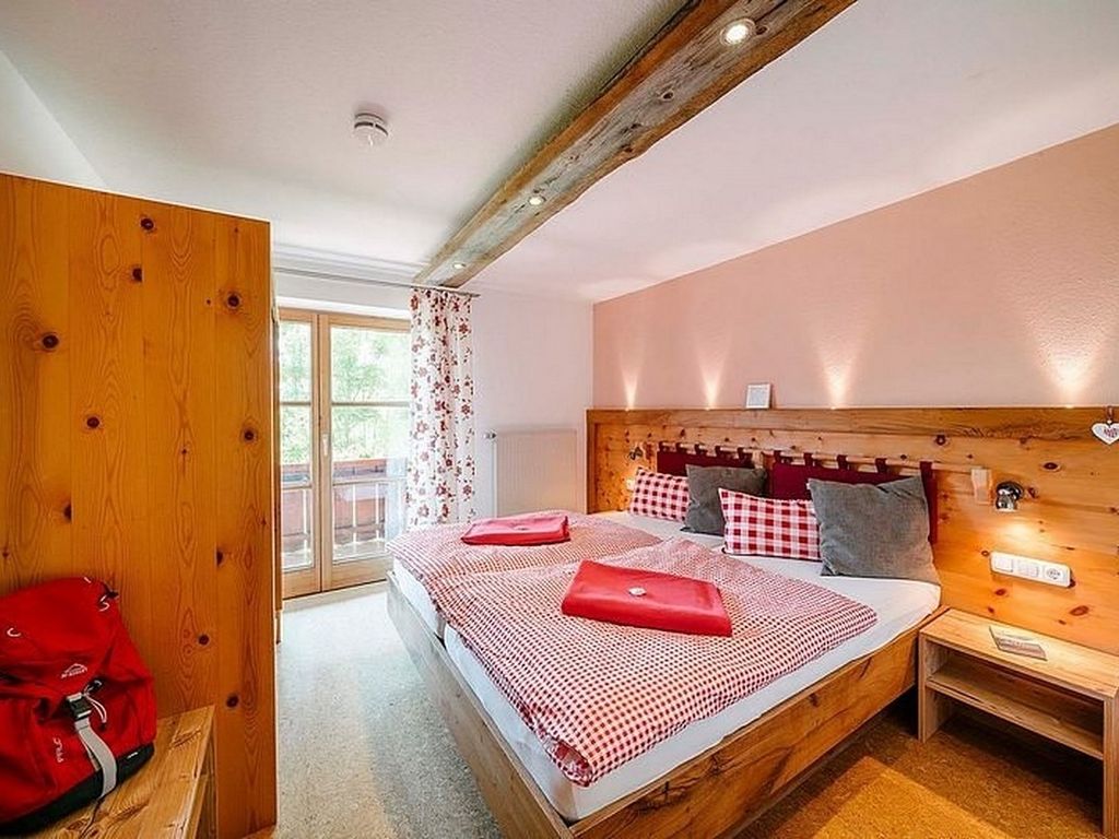 Ferienwohnung Aggenstein ***, Landhaus Linde, Seeg-Enzenstetten im Allgäu, mit Königscard