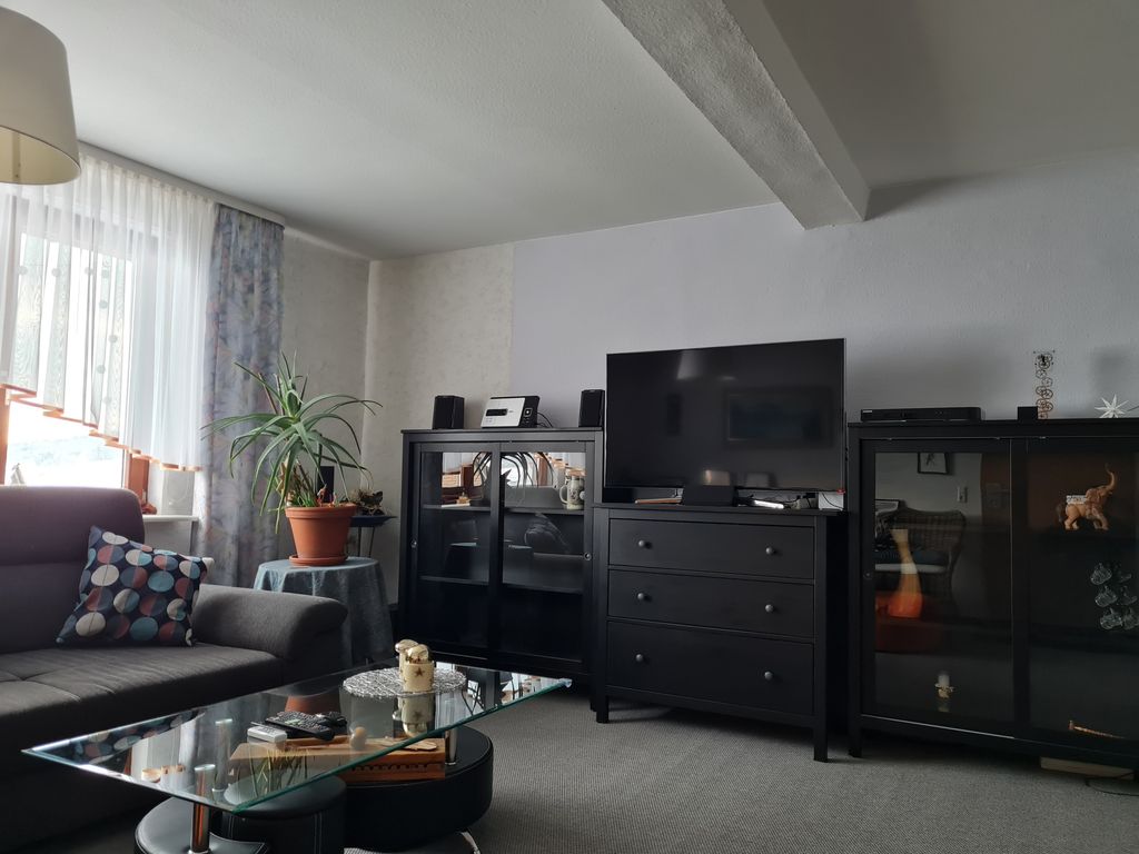 Ruhige Ferienwohnung mit Balkon und Terrasse nahe Kassel