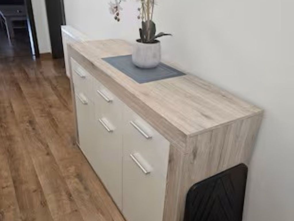 Schöne Vollausgestattete Monteurs- Gästewohnung in der Gartenstadt Leuna und nähe Geiseltalsee / 2208