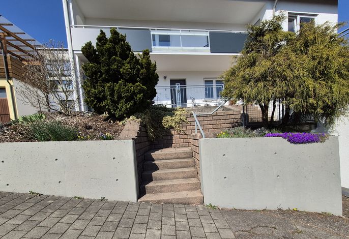 FeWo Ausblick Rottweil, eigener Zugang, Terrasse, Carport